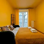 Humberta 2 By Homeprime